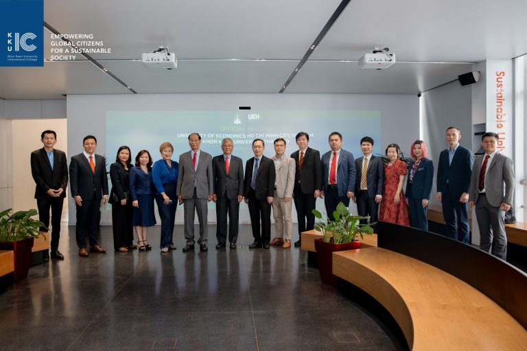 孔敬大学的4个学院：地方行政学院（COLA）、商学与商科（KKBS）、工商管理硕士（MBA）和国际学院（KKUIC），已与越南东方国际大学和越南经济大学进行了学术合作谈判。