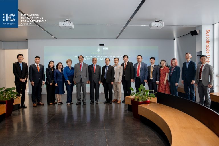 Khon Kaen University with 4 KKU colleges: COLA KKBS MBA KKUIC negotiated academic collaboration with Eastern International University and University of Economics, Vietnam.