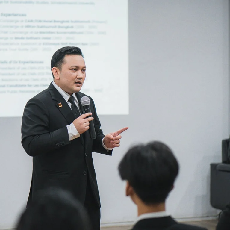 KKUIC Hosts “Hotel Service Excellence with Les Clefs d’Or”
