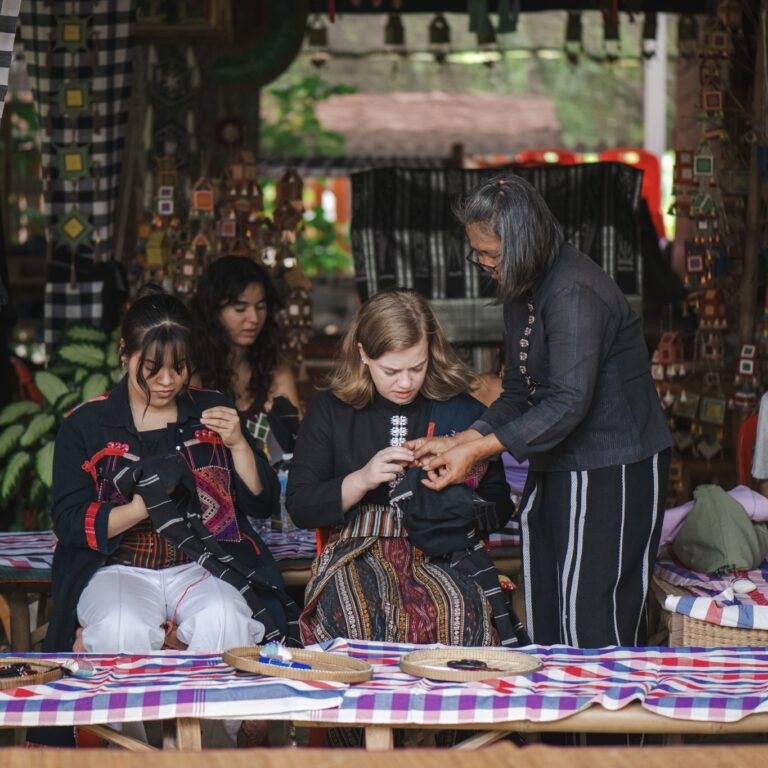 Mekong Memories: KKUIC Exchange Students Immerse in Local Culture at Chiang Khan Learning Trip 2025
