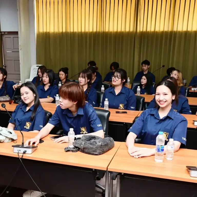 KKUIC Tourism Students Visit Khon Kaen Municipality to Explore Smart City Development Model